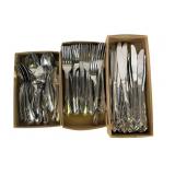 Oneida Deluxe Stainless Steel Flatware Set