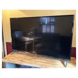 2017 LG 49-Inch LED TV with Remote