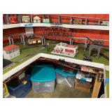 Model Train Layout with Accessories