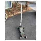 Green Hydraulic Floor Jack, 2-Ton Capacity