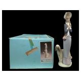 Lladro 1537 Stepping Out Figurine