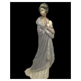 Lladro 5323 Milanese Lady Figurine