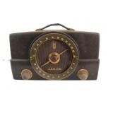 Zenith Model K725 Tube Radio