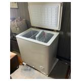 Ewave Small Chest Freezer, 32 Inches Tall