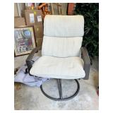 Outdoor Patio Chairs with Covers