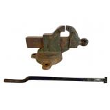 Rock Island No. 571 Vise and Iron Nail Puller