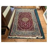 Fine Handknotted Persian Rug