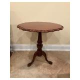 Round Scalloped-Edge Pedestal Table