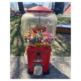 Vintage Topper De Luxe Gumball Machine