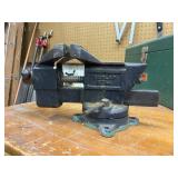 Dunlap 5244 Bench Vise