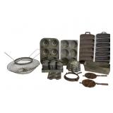 Large Lot Vtg Kitchen Items & Bakeware