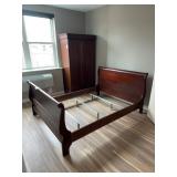 Queen Anne Mahogany Sleigh Bed Suite