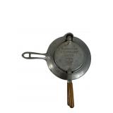 Nordic Ware Scandinavian Krumkake Iron
