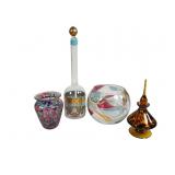 Decorative Art Glass Group, 4 Pieces