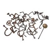 21 ï¿½Cï¿½ Clamps & Various Clamps with Chain