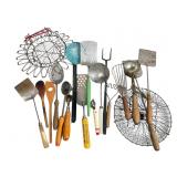 Gilchrist No. 31 Ice Cream Scoop w Kitchen Tools
