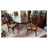 Pennsylvania House Queen Anne Dining Set