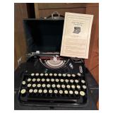 Barr Universal Typewriter with Case & Pamphet