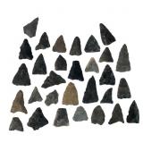 30 Knapped Stone Projectiles