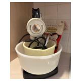 Sunbeam Mixmaster & Treasure Craft Canister Set