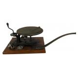 Early Hand-Crank Disc Phonograph Mechanism