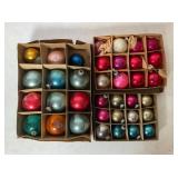 Eckardt, Corning. Shiny Brite Ornaments, 3 Dozen