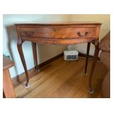 Queen Anne Style Mahogany Serpentine Side Table