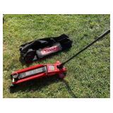 Husky Hydraulic SUV Floor Jack and Bag