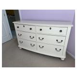 Wendy Bellissimo Dresser