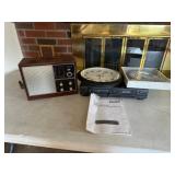 Zenith C430W Radio and Sanyo CP 791 CD Player Lot