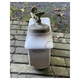 Walrus Mfg. Co. Soda Fountain Syrup Dispenser