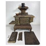 Ornate The Queen Cast Iron Miniature Toy Stove
