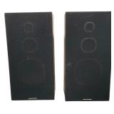 A Pair of Marantz Model SP800 Speakers