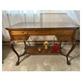 Colonial Revival Quartersawn Oak Library Table