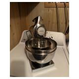 Sunbeam Stand Mixer and Kitchen Appliance Trio