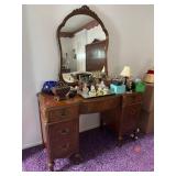 Vintage Mahogany Kidney Shaped Vanity