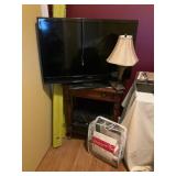Insignia 38 Inch Flat Screen Television