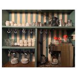 Bunn Commercial Coffee Brewer and Service Ware