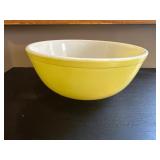Vintage Pyrex Yellow Primary Color Mixing Bowl