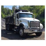 2009 Mack GU713 Dump Truck