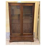 Vintage 10-Rifle Display Gun Cabinet