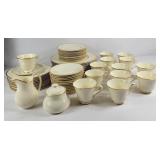 Royal Doulton Bone China Dinnerware Set (63)
