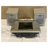 Jeep Stereo CD Receiver w/ Speakers