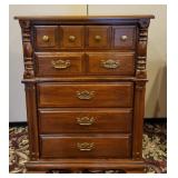 Traditional 5-Drawer Dresser