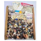 Vintage Mixed Lot of Sewing Buttons