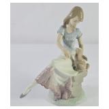 Lladrï¿½ 'Picture Perfect' Porcelain Figurine