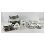 Bristol Japan China Dinnerware Set (39)