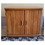 Broyhill Oak Wood End Table