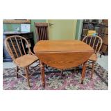 Oak Drop-Leaf Dining Table w/ 2 Chairs & 6 Leaves