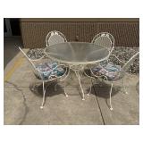 Russell Woodard Cream Wrought Iron Dining Set